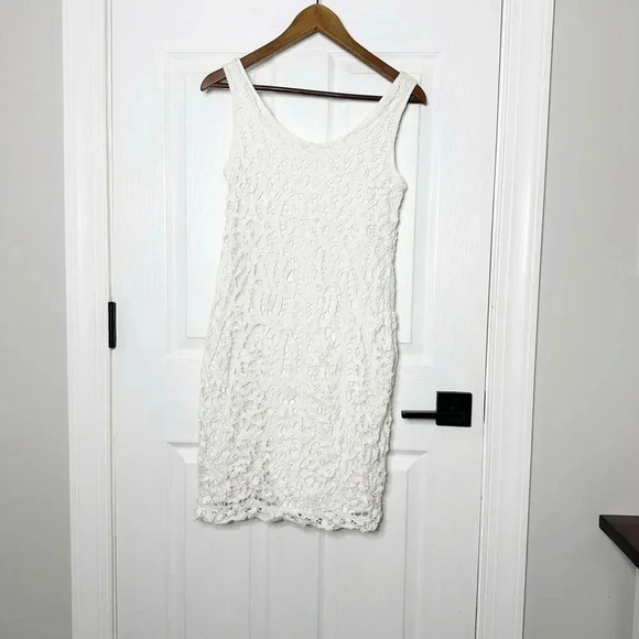 BANANA REPUBLIC Size 8 Sleeveless Lace Shift Mini Dress - Picture 7 of 7